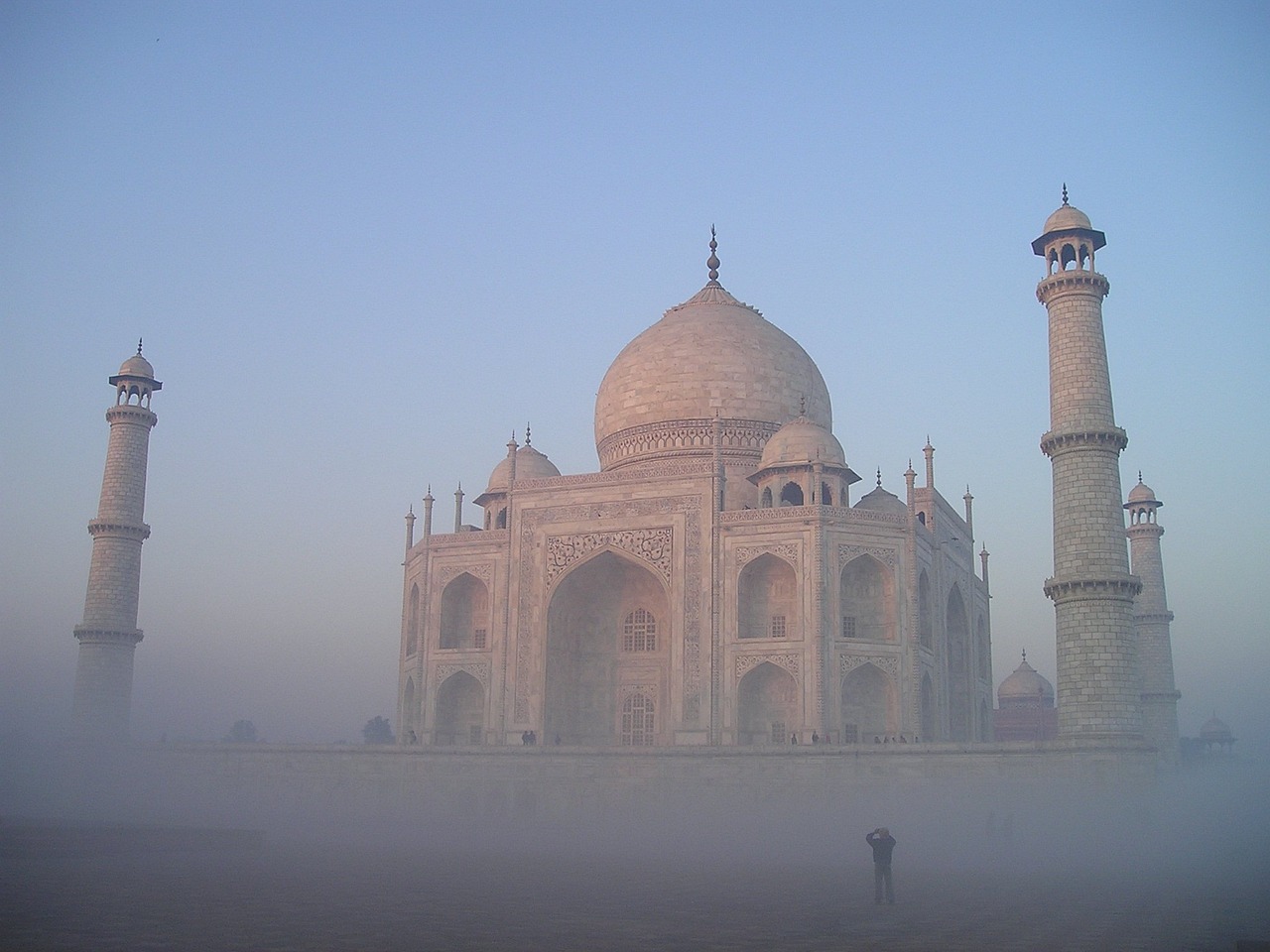 Overnight Agra Tour